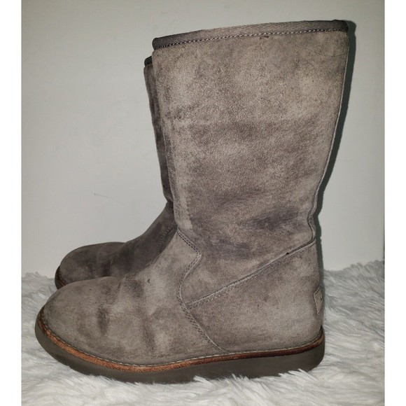 UGG Women's Gray Suede Winter Boots - Picture 3 of 12